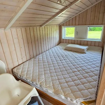 Holiday home Cozy And Modern With Equipment Nedre Lysabild