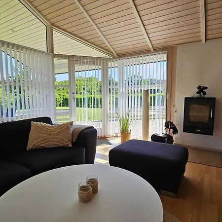 Cozy And Modern With Equipment *