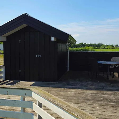 Casa de Férias Cozy And Modern With Equipment Nedre Lysabild