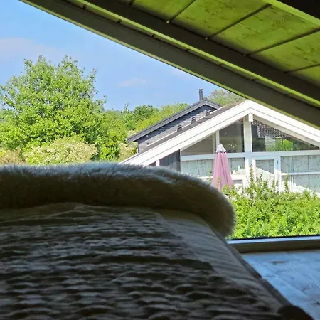 Cozy And Modern With Equipment Holiday home