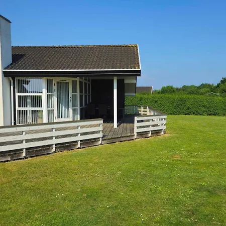 Cozy And Modern With Equipment Holiday home