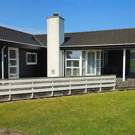 Cozy And Modern With Equipment * Nedre Lysabild