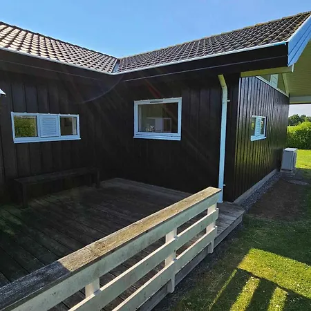 Cozy And Modern With Equipment * Nedre Lysabild