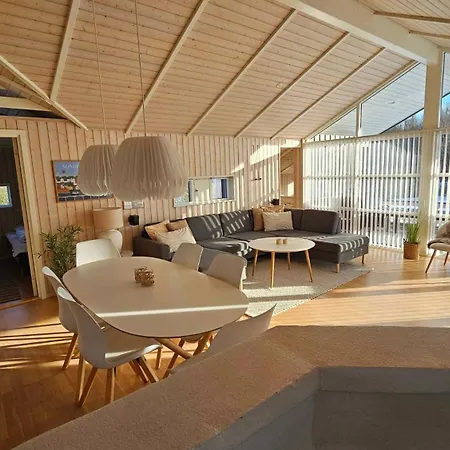 بيت للعطل Cozy And Modern With Equipment