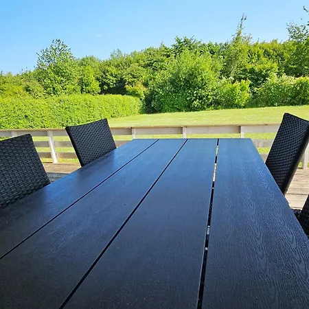 بيت للعطل Cozy And Modern With Equipment Nedre Lysabild