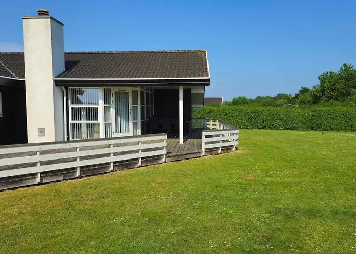 Cozy And Modern With Equipment * Nedre Lysabild