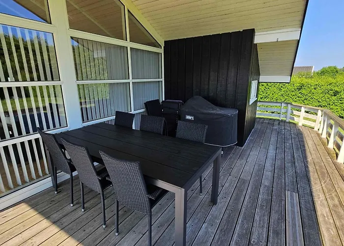 Cozy And Modern With Equipment بيت للعطل Nedre Lysabild