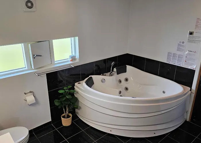 بيت للعطل Cozy And Modern With Equipment Nedre Lysabild