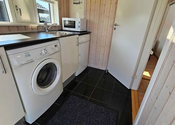 Cozy And Modern With Equipment *